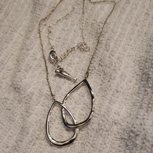 Chloe+Isabel necklace